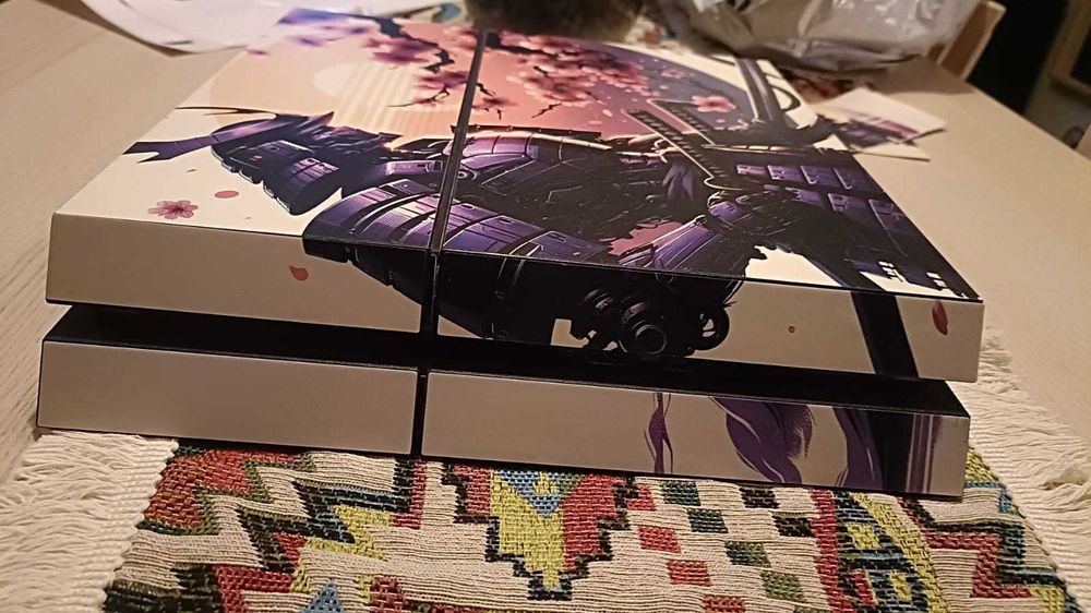 PlayStation 4 Standard 500GB + Comando Original