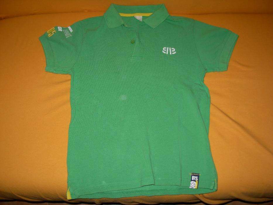 T'shirt Branca Skanaban Dept 6/7 anos + Polo BTS verde 6 anos