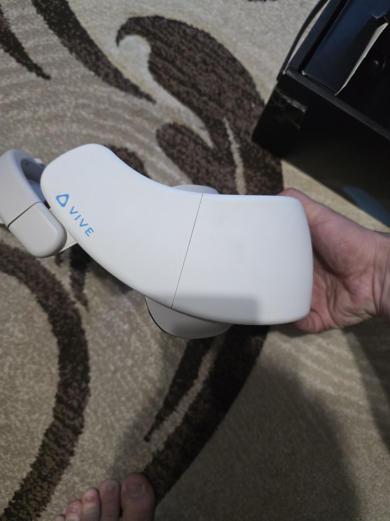 Обмін!Автономний VR шолом HTC Vive Focus!