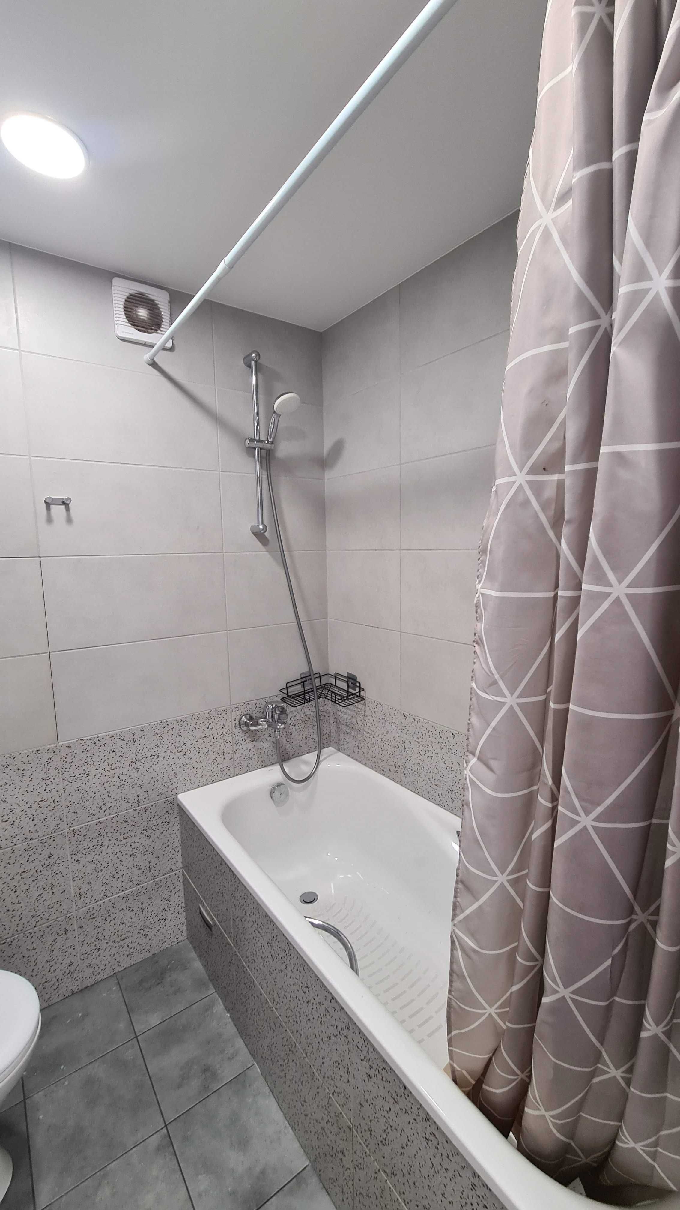 Продам 1 комнатную, 38 кв.м. Люстдорфская дорога/Костанди