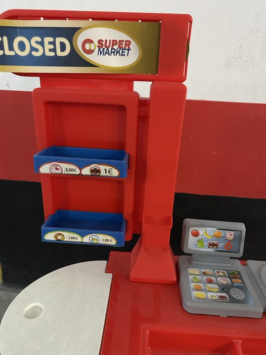 Cozinha e carro compras para brincar