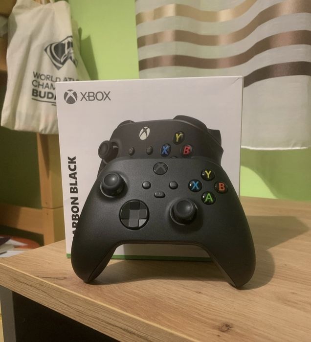 Pad joystick Xbox One Series x/s Carbon Black + karton