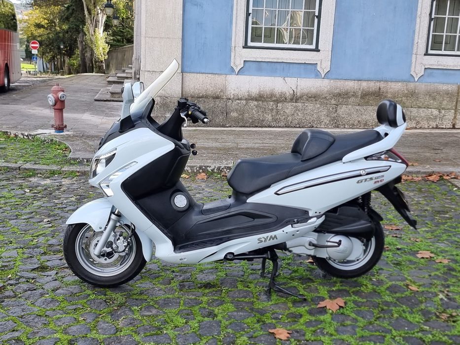 125cc gts bom estado