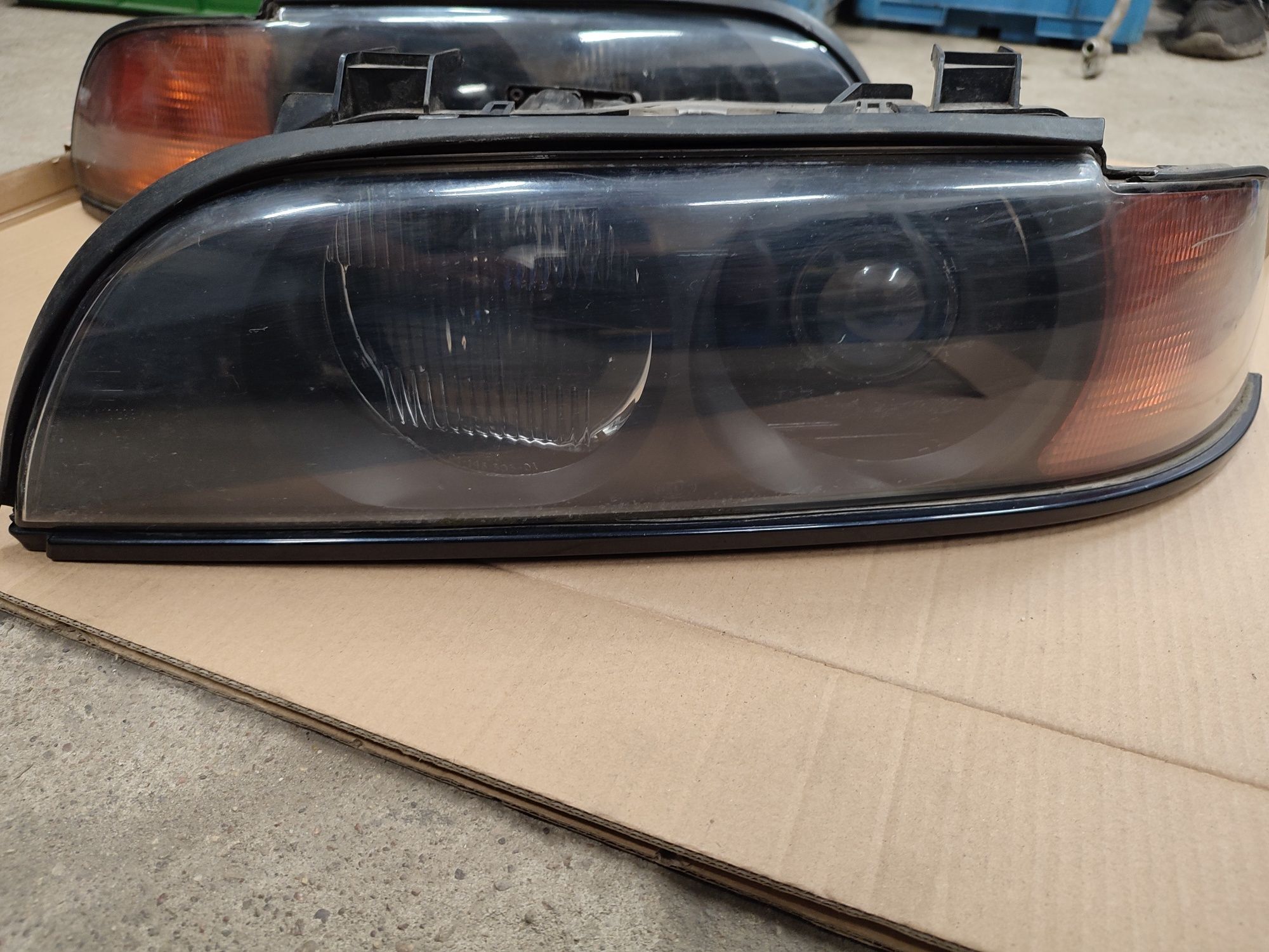 Lampa lewa lewy przód BMW e39