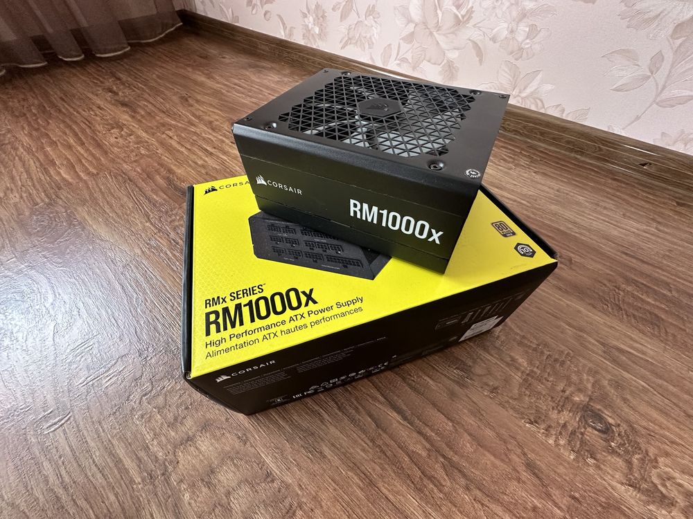 Блок живлення Corsair RM1000x, блок питания