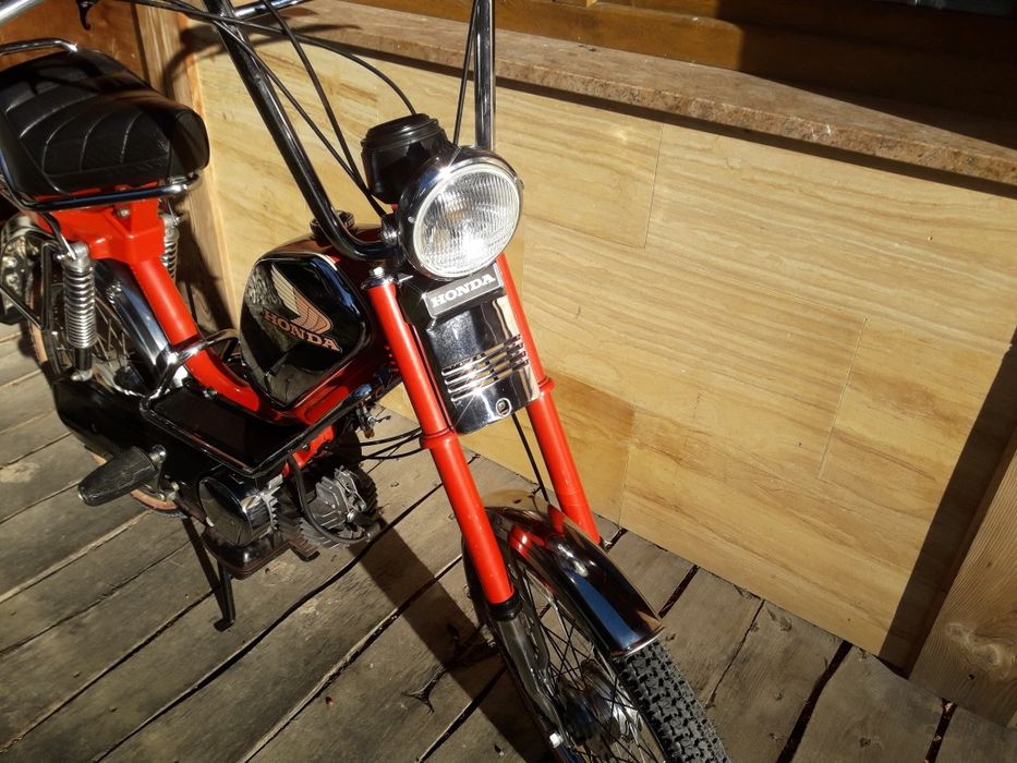 Honda pa 50 custom camino