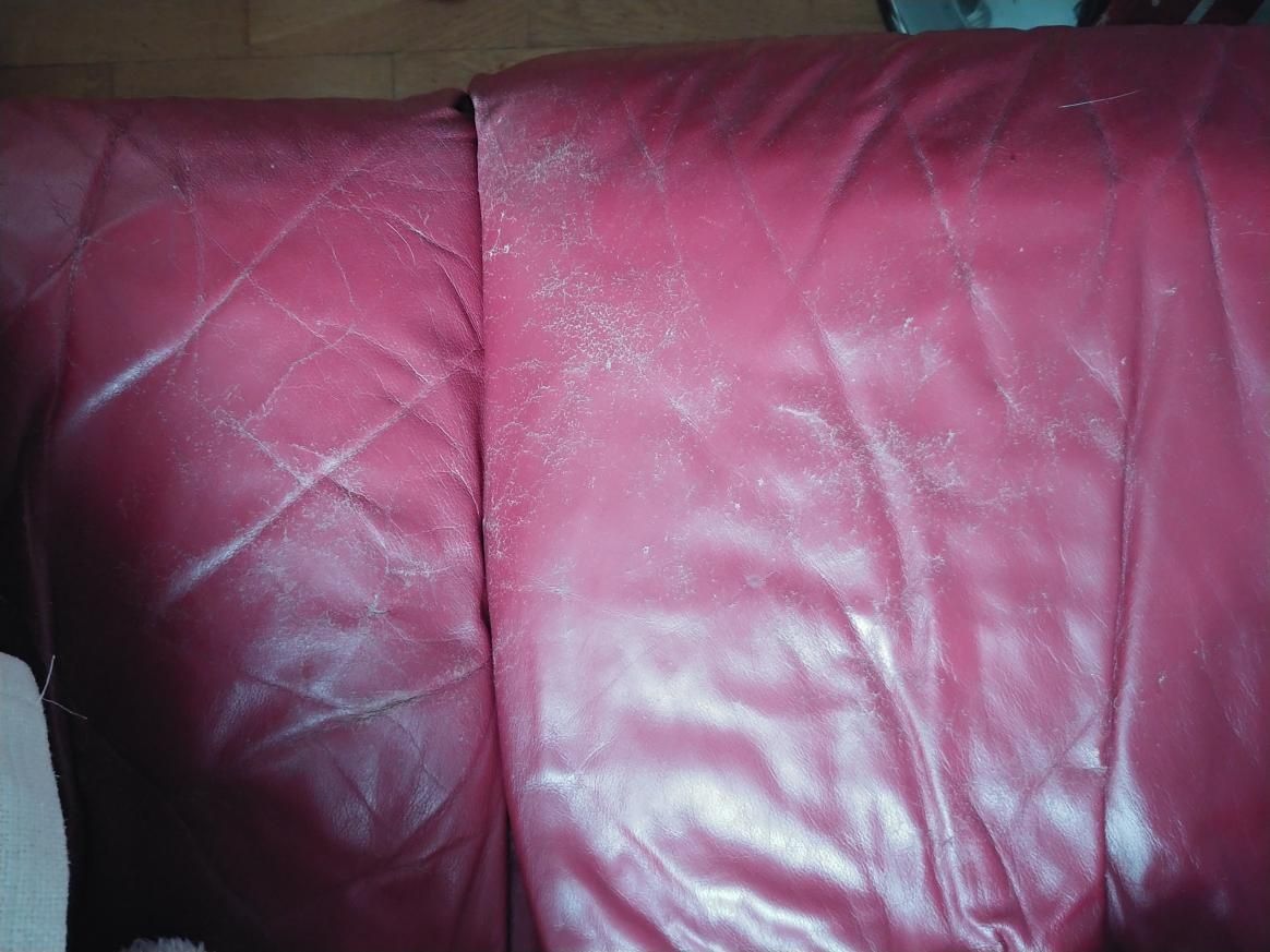 Sofa czerwona bordowa skóra skórzana