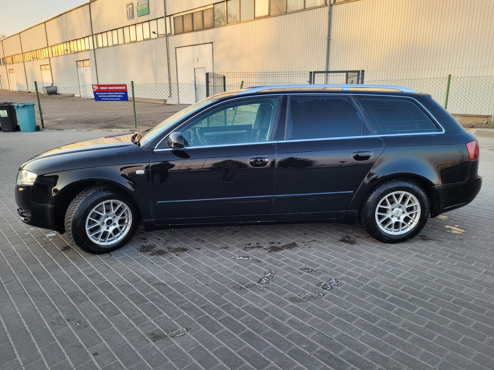 AUDI a4 b7 kombi 1.6 mpi Benzyna+LPG+hak