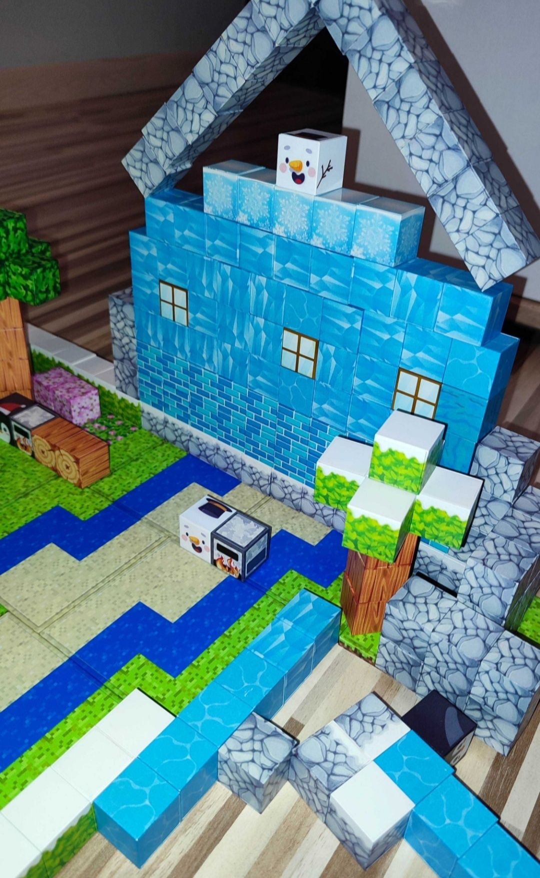 Klocki magnetyczne typu Minecraft 100szt i 3 figurki!!!