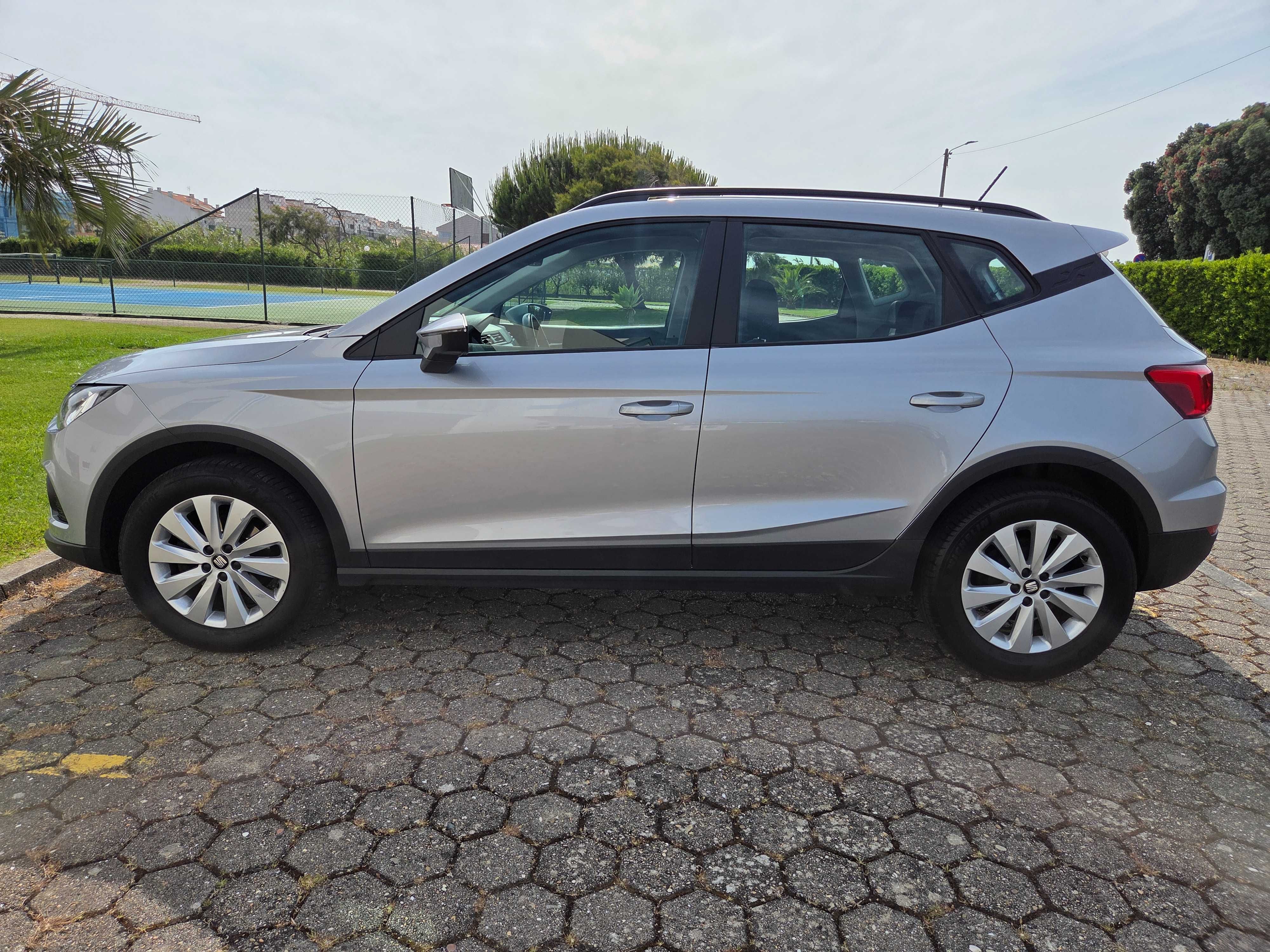 Seat arona 1.6 tdi,diesel,ano 2020