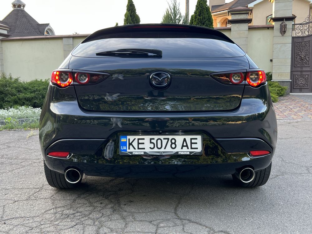 Mazda 3  BP  2019