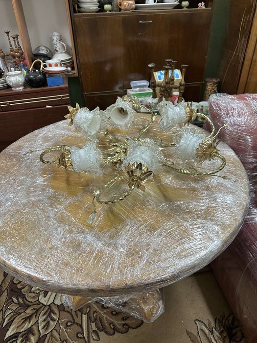 Дуже шикарна Люстра