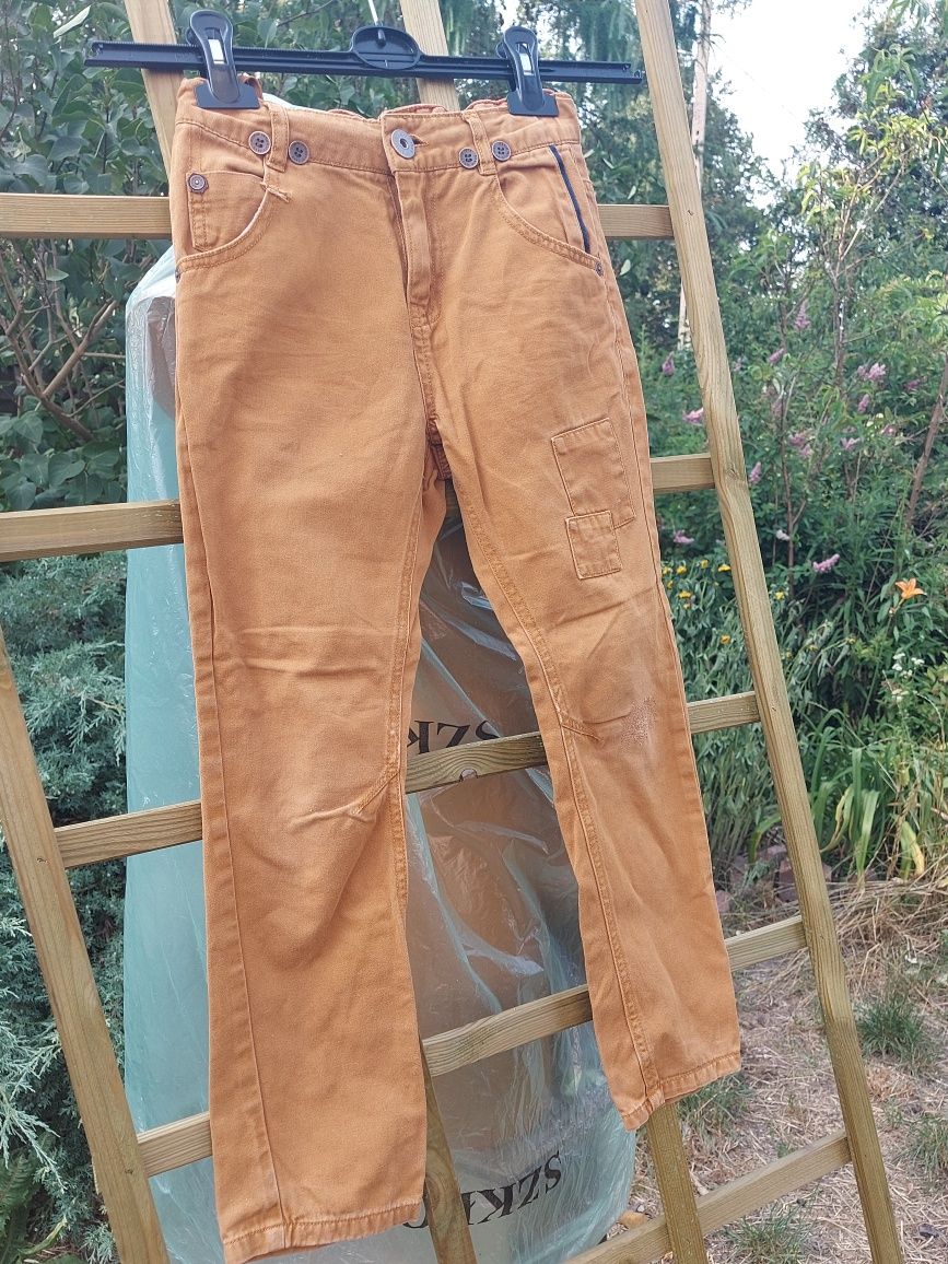Spodnie chłopięce jeans rozmiar 126/131 firma KIABI