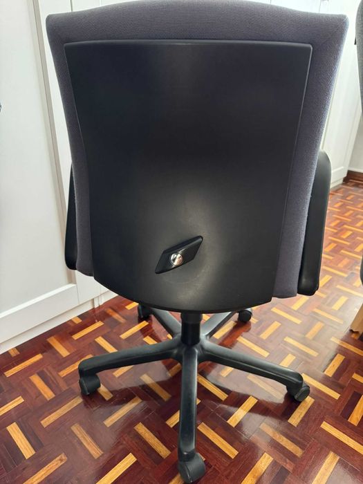 Cadeira de escritório Cortal