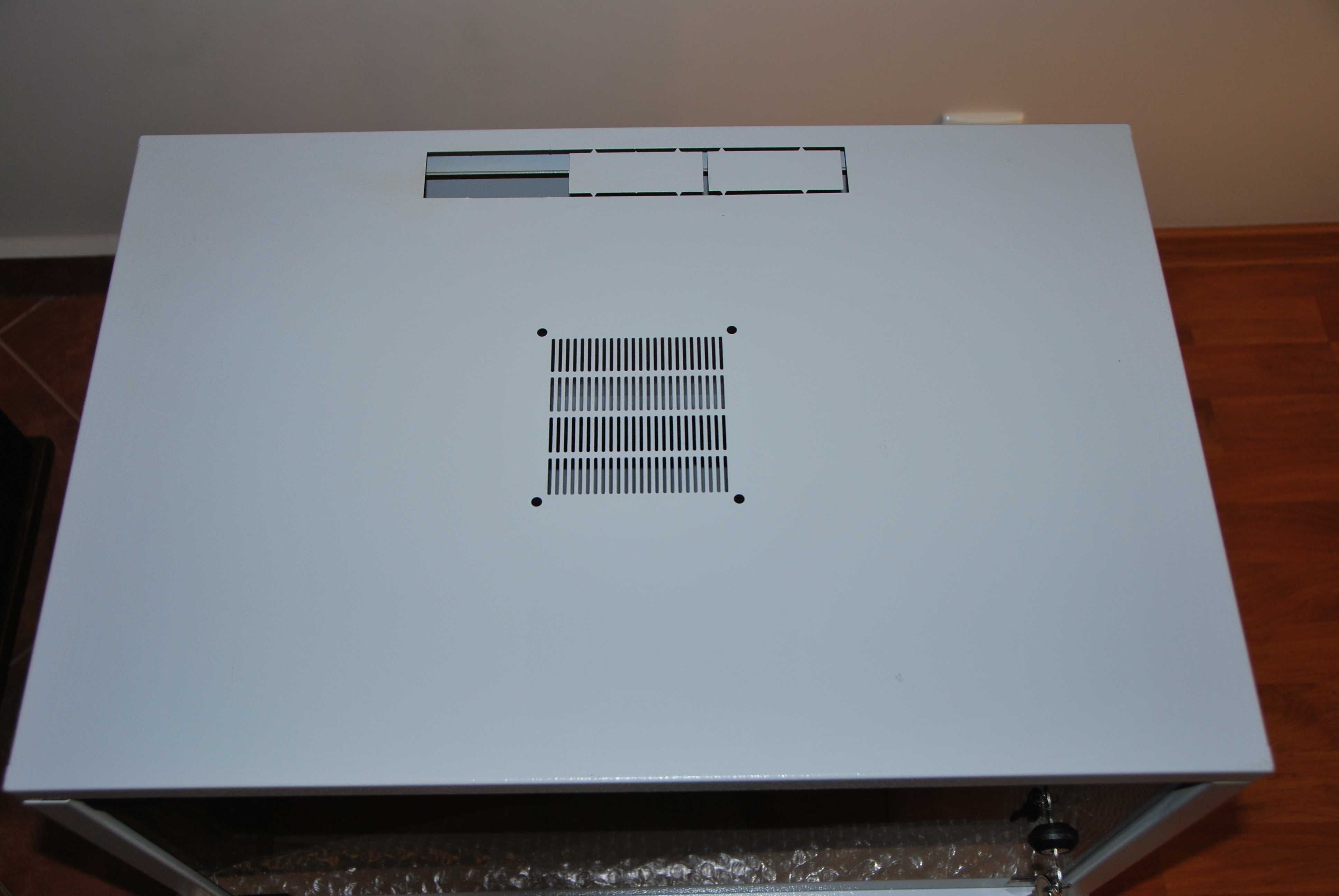 ZPAS Szafka - rack 19' 6U 600x400 szklane drzwi, demontowane ścianki