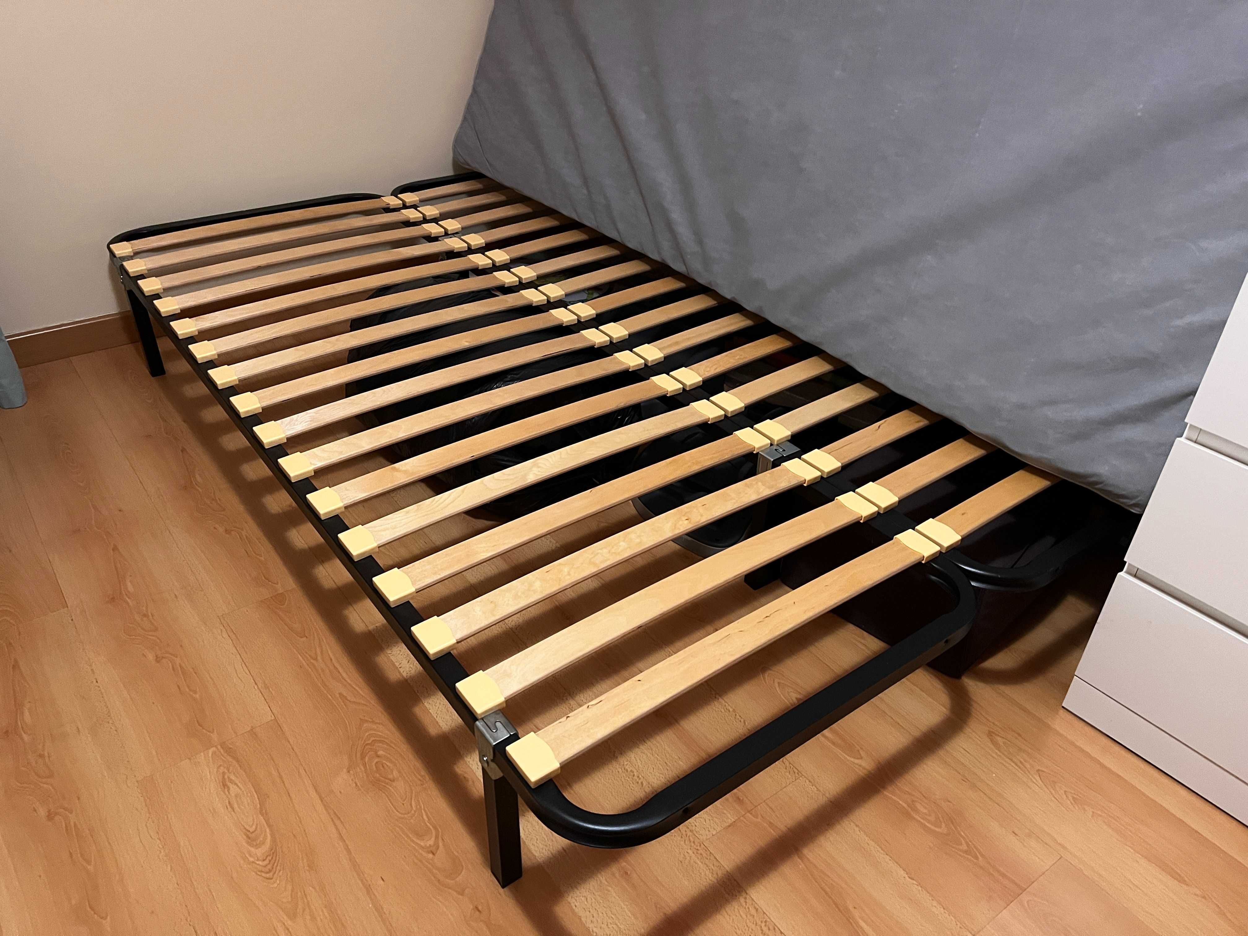 Cama de Casal IKEA (Colchão + Estrado Versátil) - Em Ótimo Estado