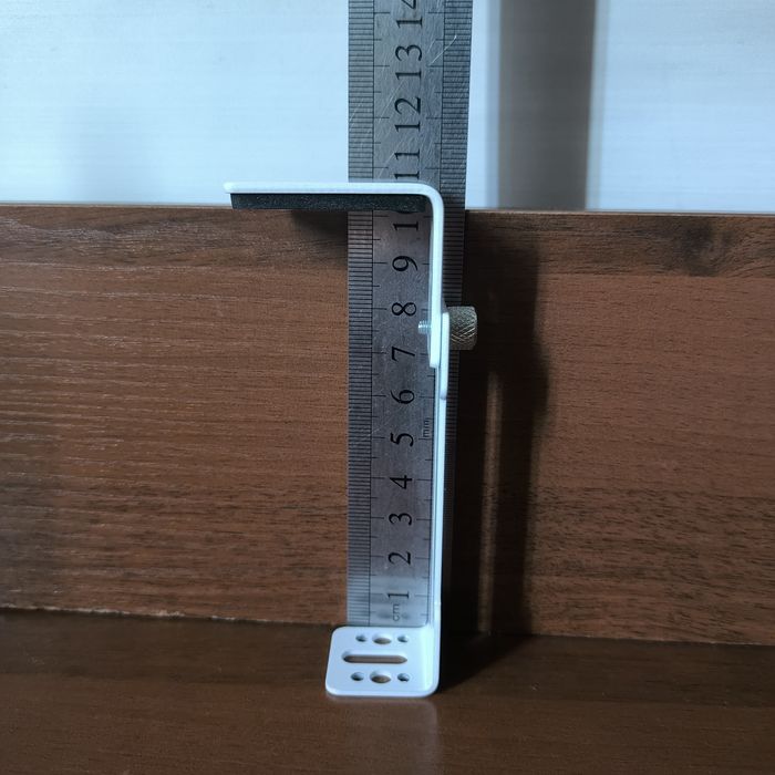 Підставка для відеокарти (тримач відеокарти)