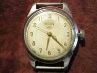 Часы наручные мужские " РОССИЯ" на 17 камнях. Раритет.