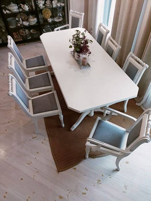 Stół rozkładany+ 8 krzeseł "LUDWIK" 93x 210-270