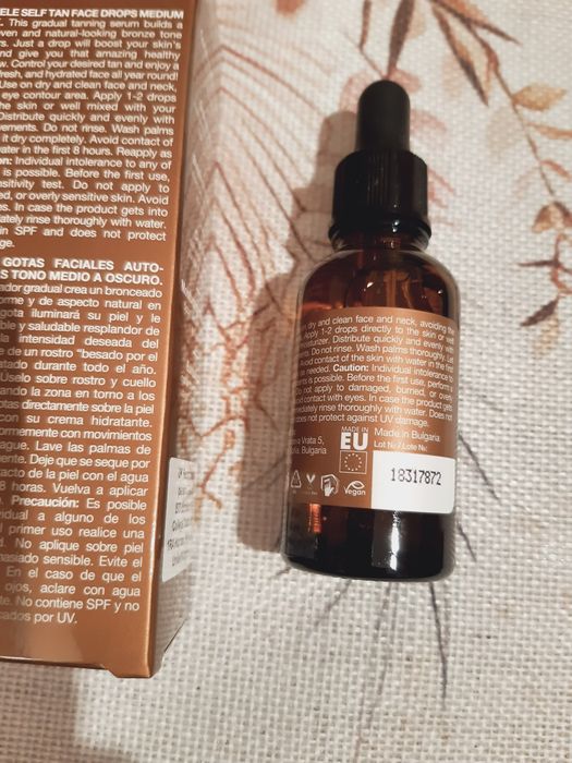 Nowe kropelki samoopalajace 30ml Revuele Self Tan Medium brązujące