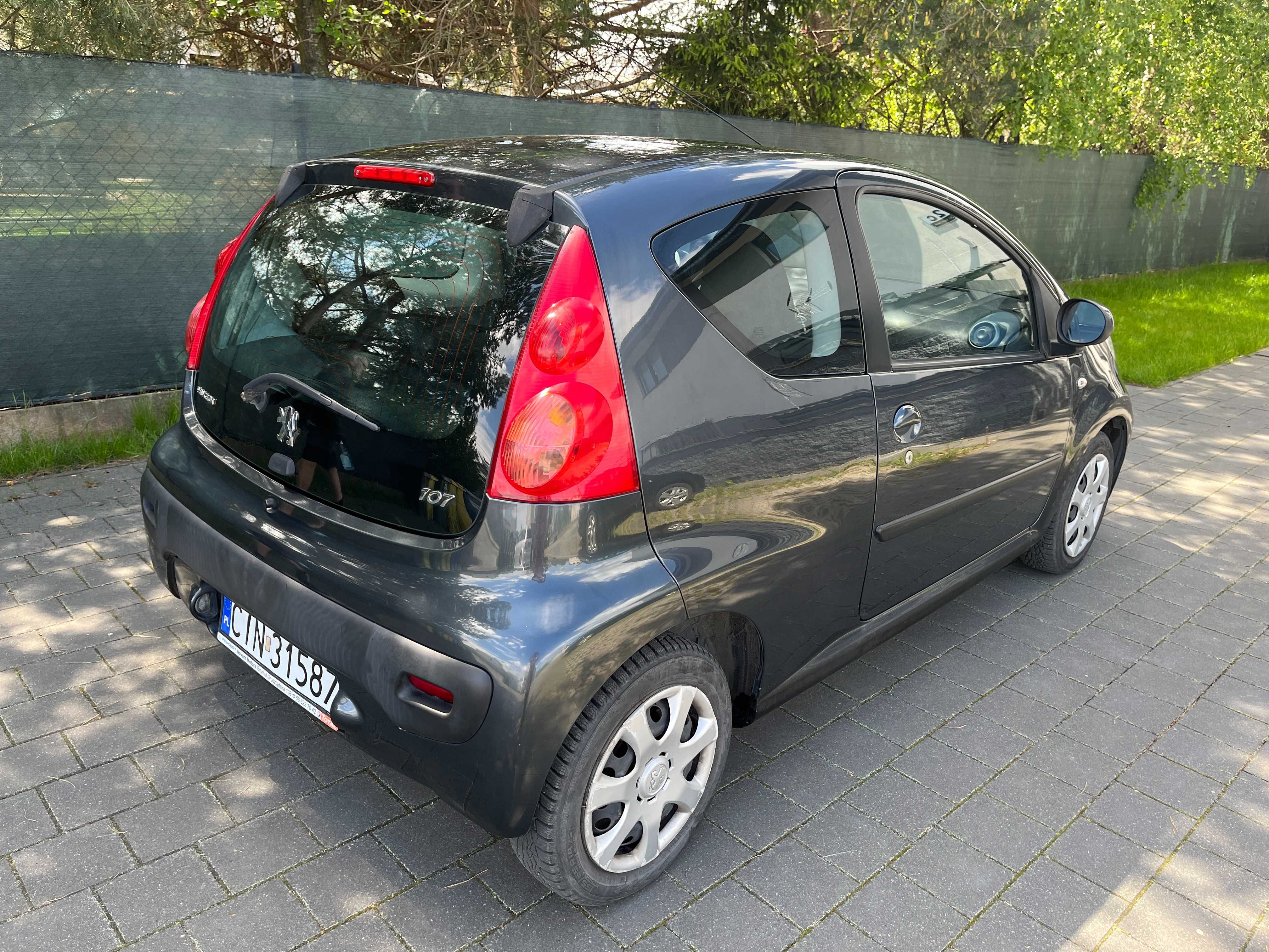 Peugeot 107 – 1.0 VTi 68KM – 2010 – Bezwypadkowy – 2 komplety kół
