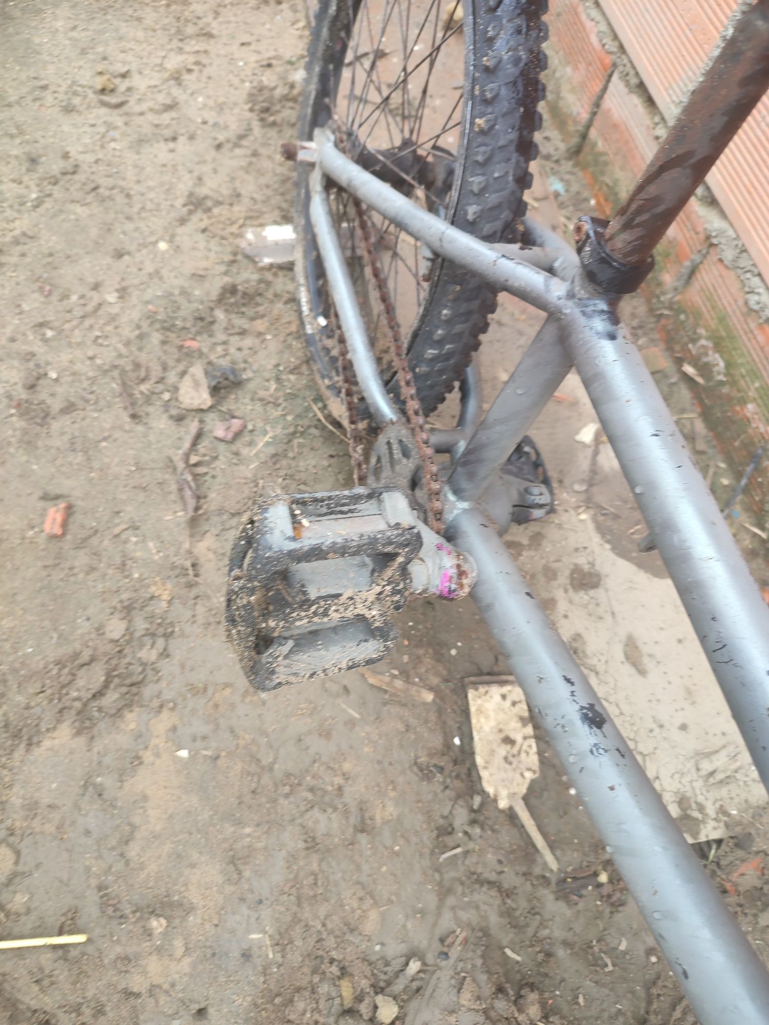 Vendo BMX usada.