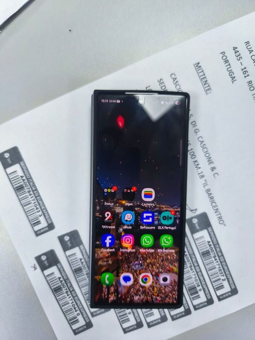 Troco Samsung Zfold 6, igual a novo, com fatura e garantia!