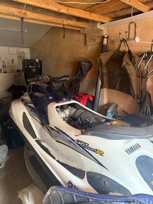 Продам Yamaha GP1300r