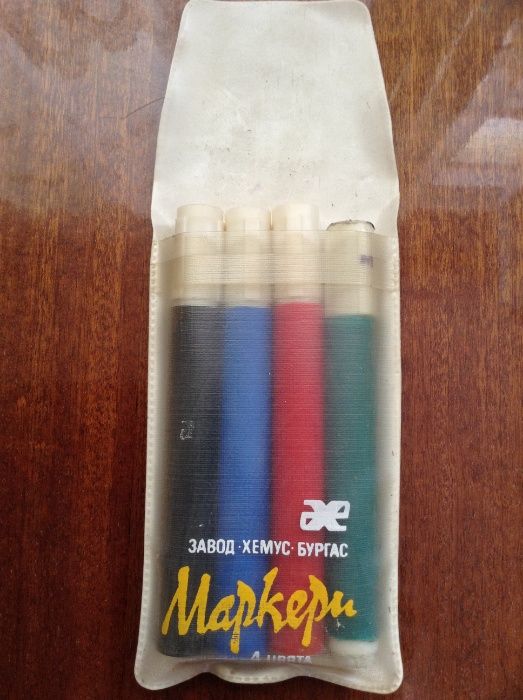 Продам набор маркеров.