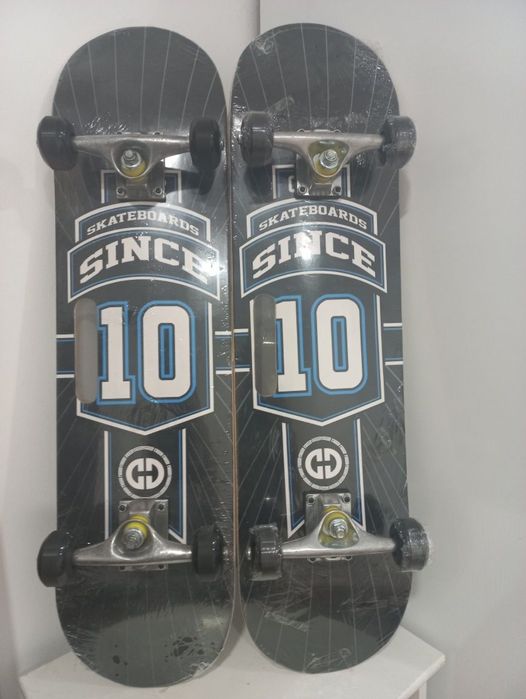 Skate Novo _ ainda plastificado -> prenda de aniversário / natal