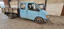 Ford Transit cabine dupla 7 l + caixa