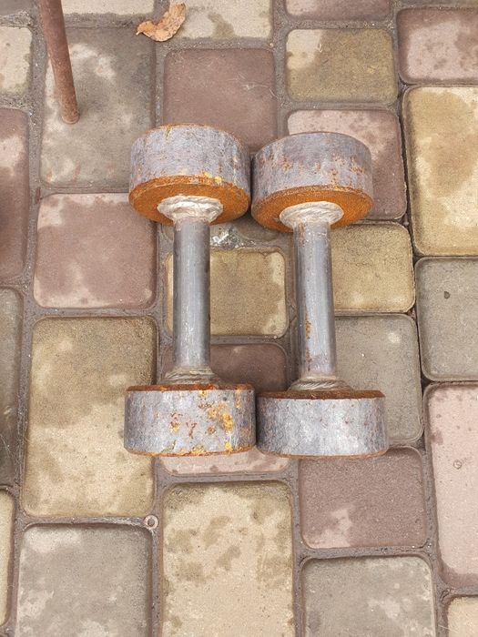 Спортинвентарь. Гантели