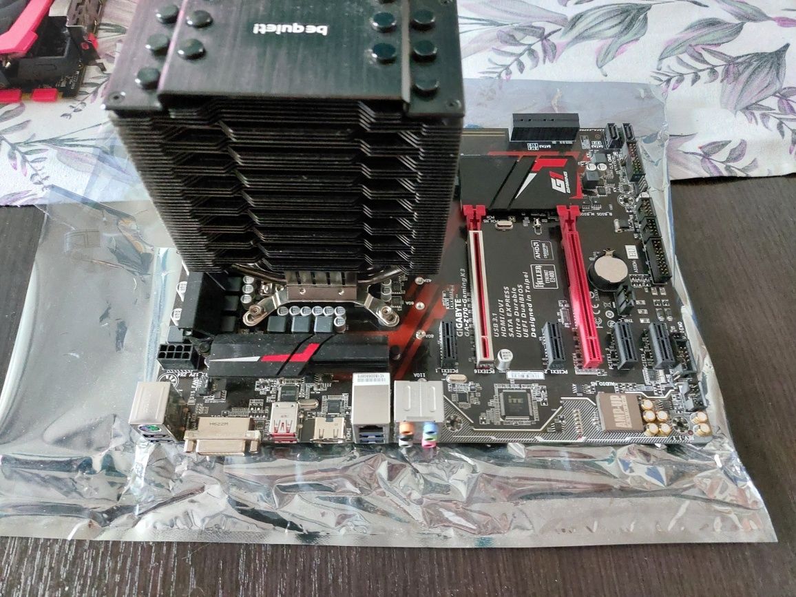 Płyta główna gigabyte + procesor Intel i7