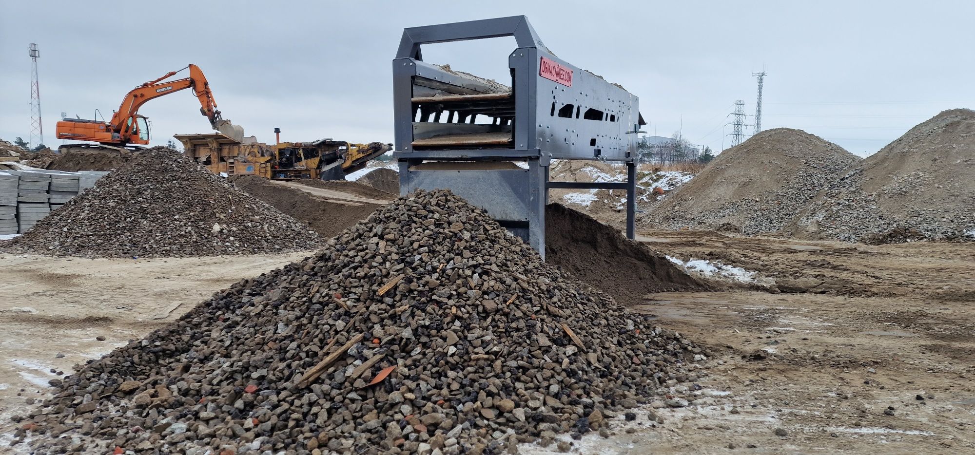 Producent przesiewaczy DG MACHINES. Przesiewacz DG7E, sita 4mb FILMY