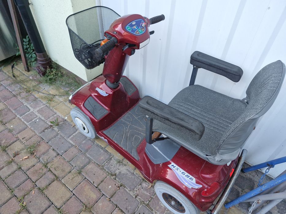 Wózek inwalidzki elektryczny skuter