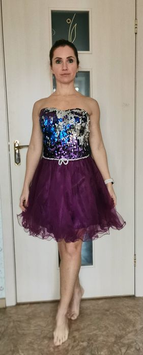 Нарядное платье р. Xs