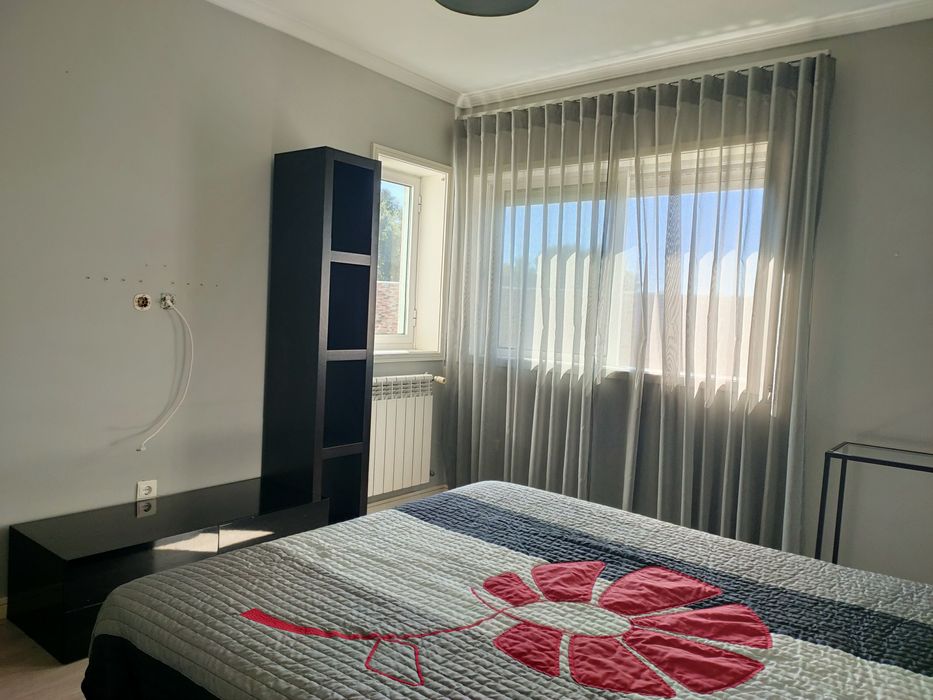 Quarto Individual , despesas incluídas. Apartamento Top