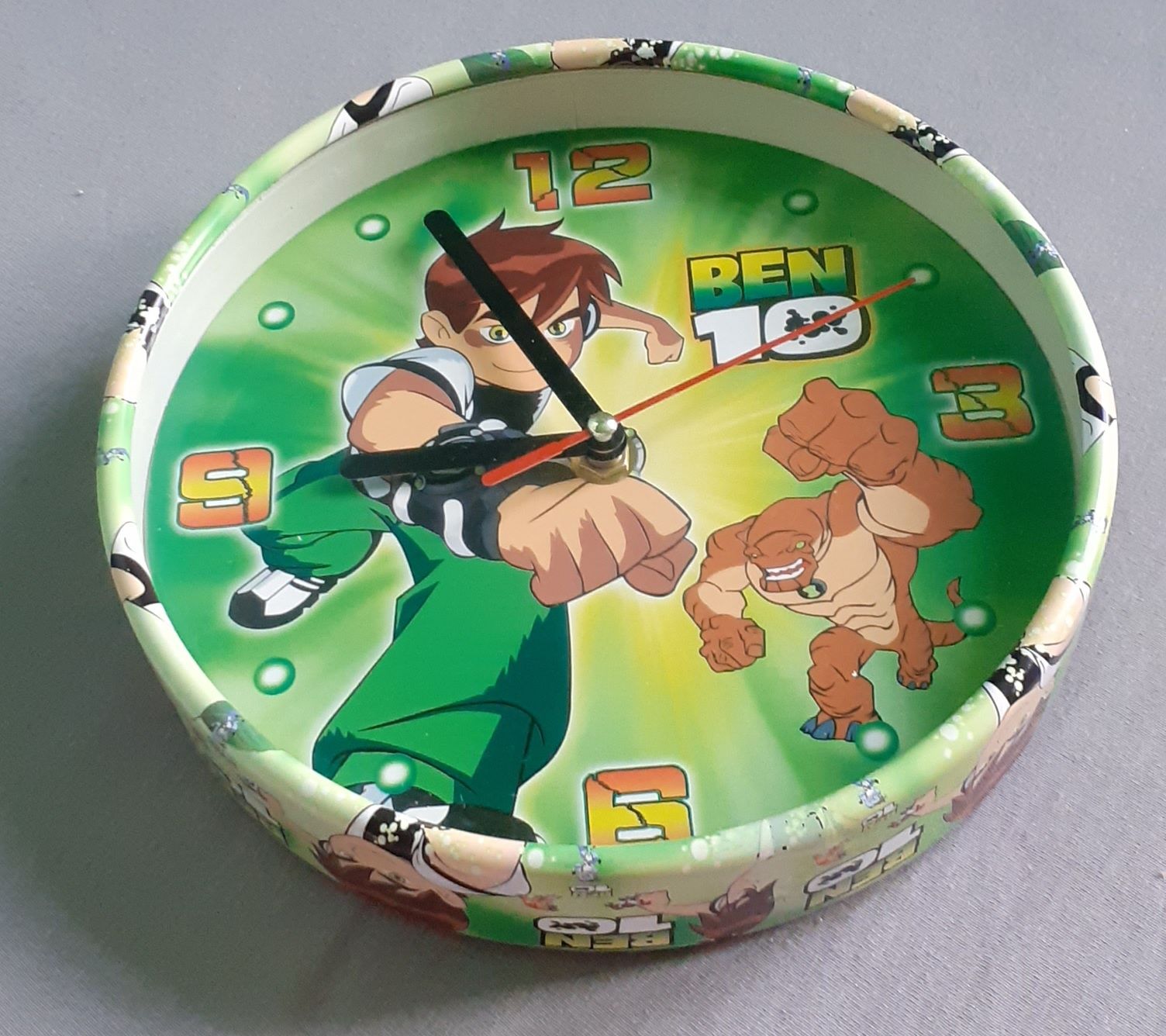 Zegar ścienny Ben 10