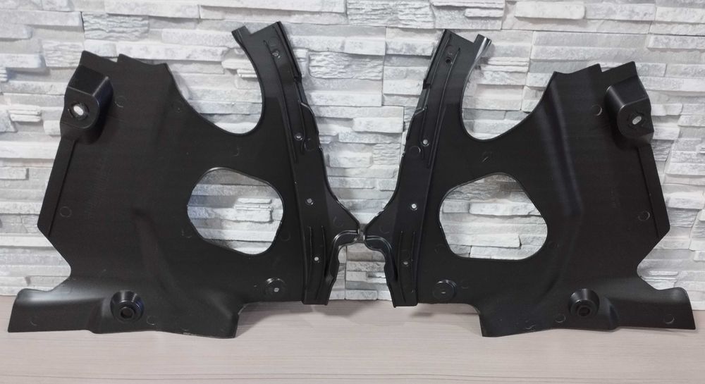 BMW X3 G01 X4 G02 Накладка кришка 51767397490 перед фари 51767397489