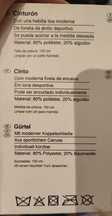 Cinto novo dentro da caixa