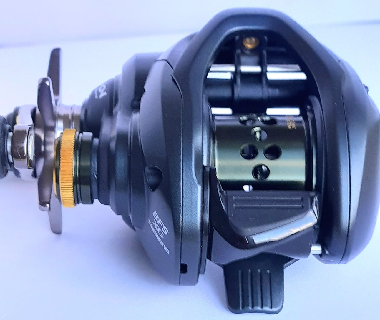 Котушка Shimano Curado BFS XG нова Left Hand