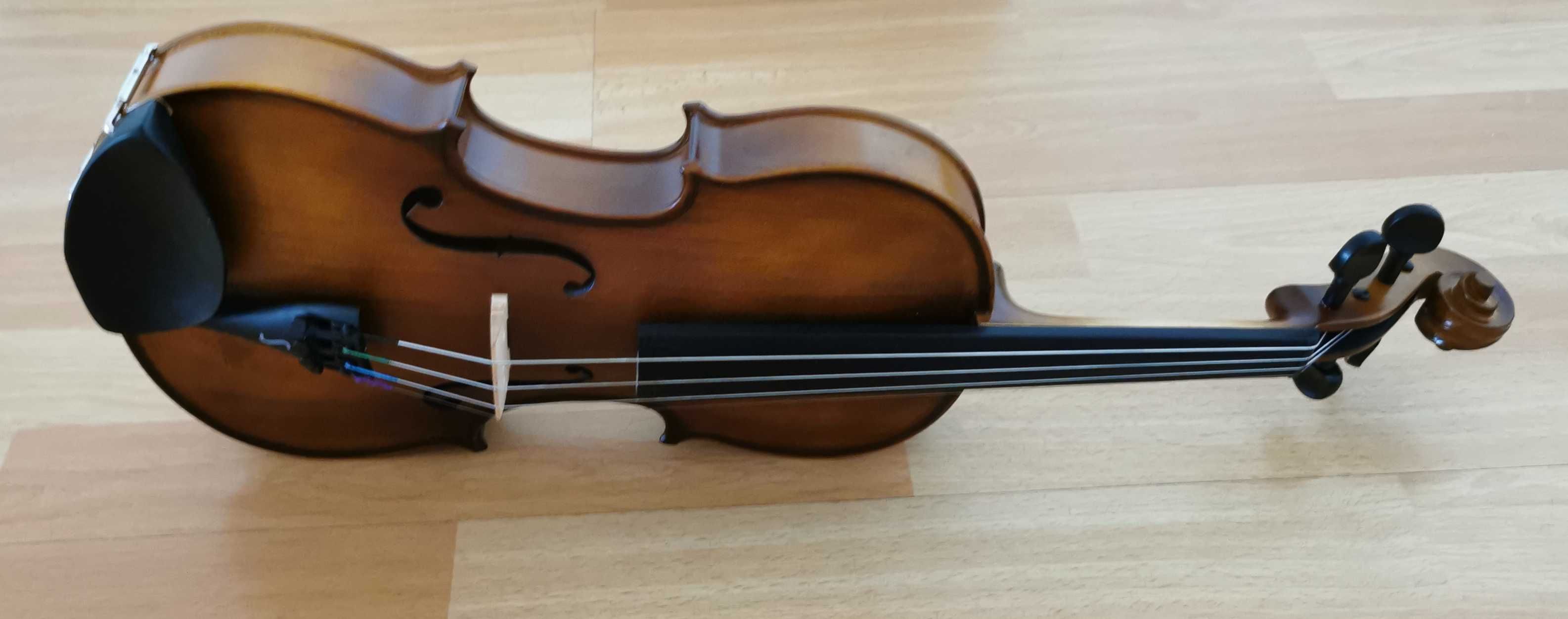 Violino Stentor Student II 4/4 com estojo e apoio de ombro