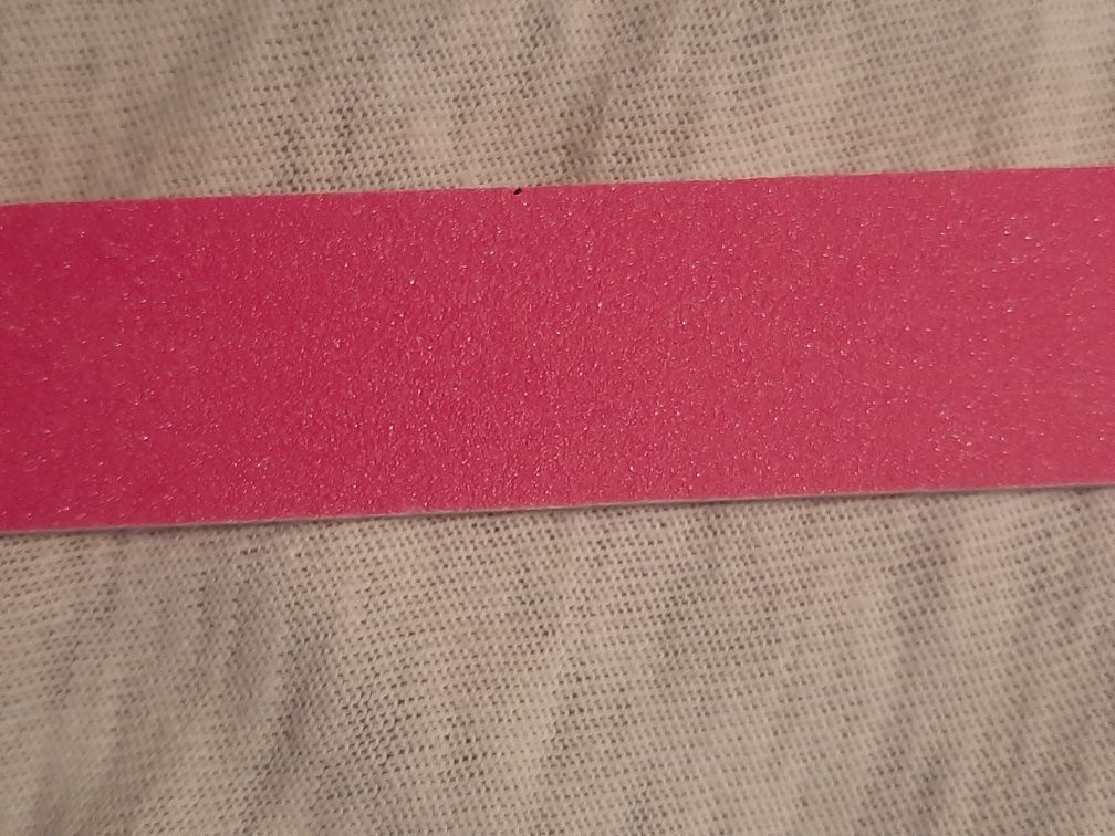 Pilniczek do paznokci o długosci 18 cm