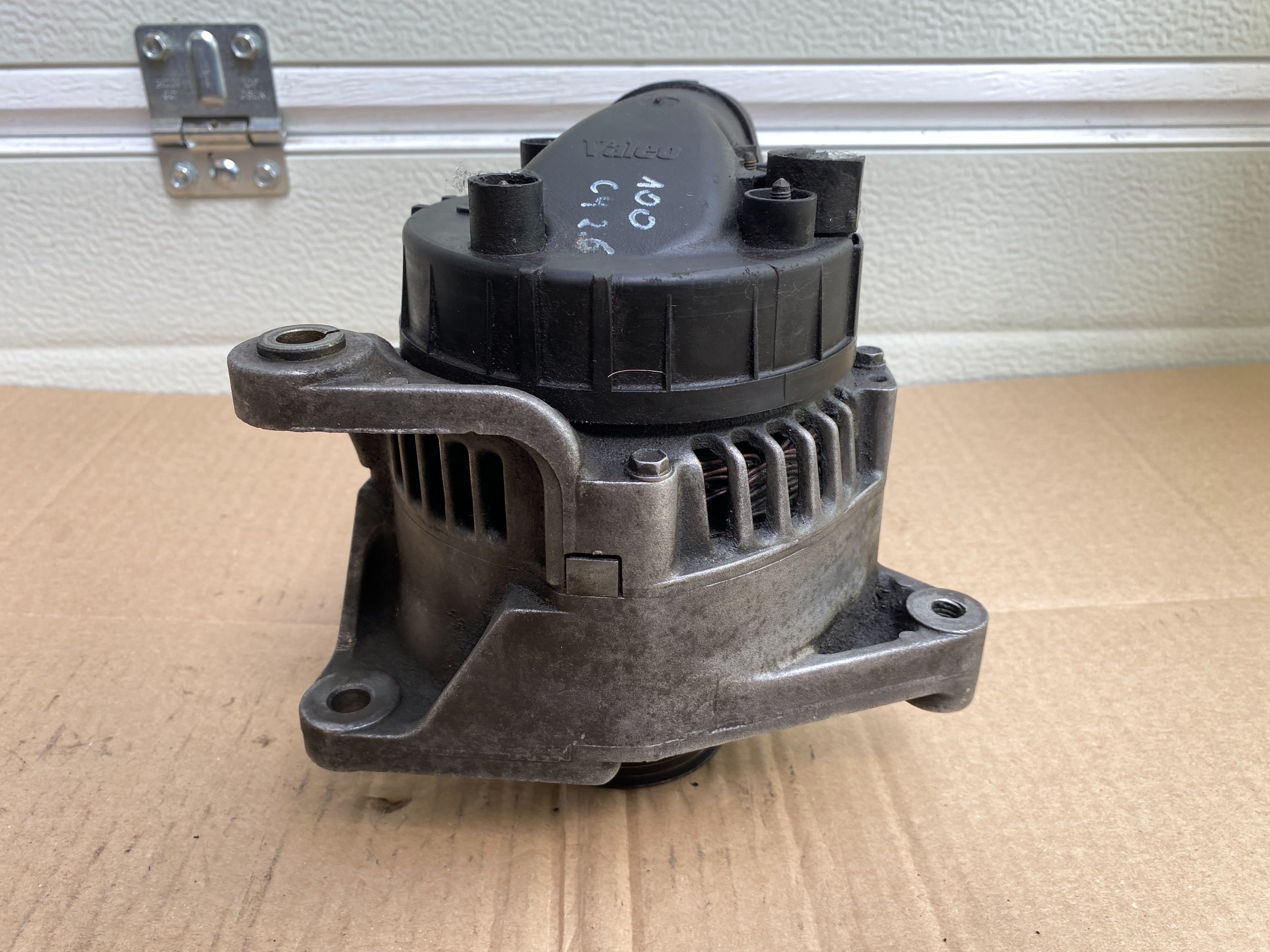 Audi 100 A4 A6 C4 Vw Passat B5 2.3 2.6 2.8 Aar Abc Aah Alternator 90A