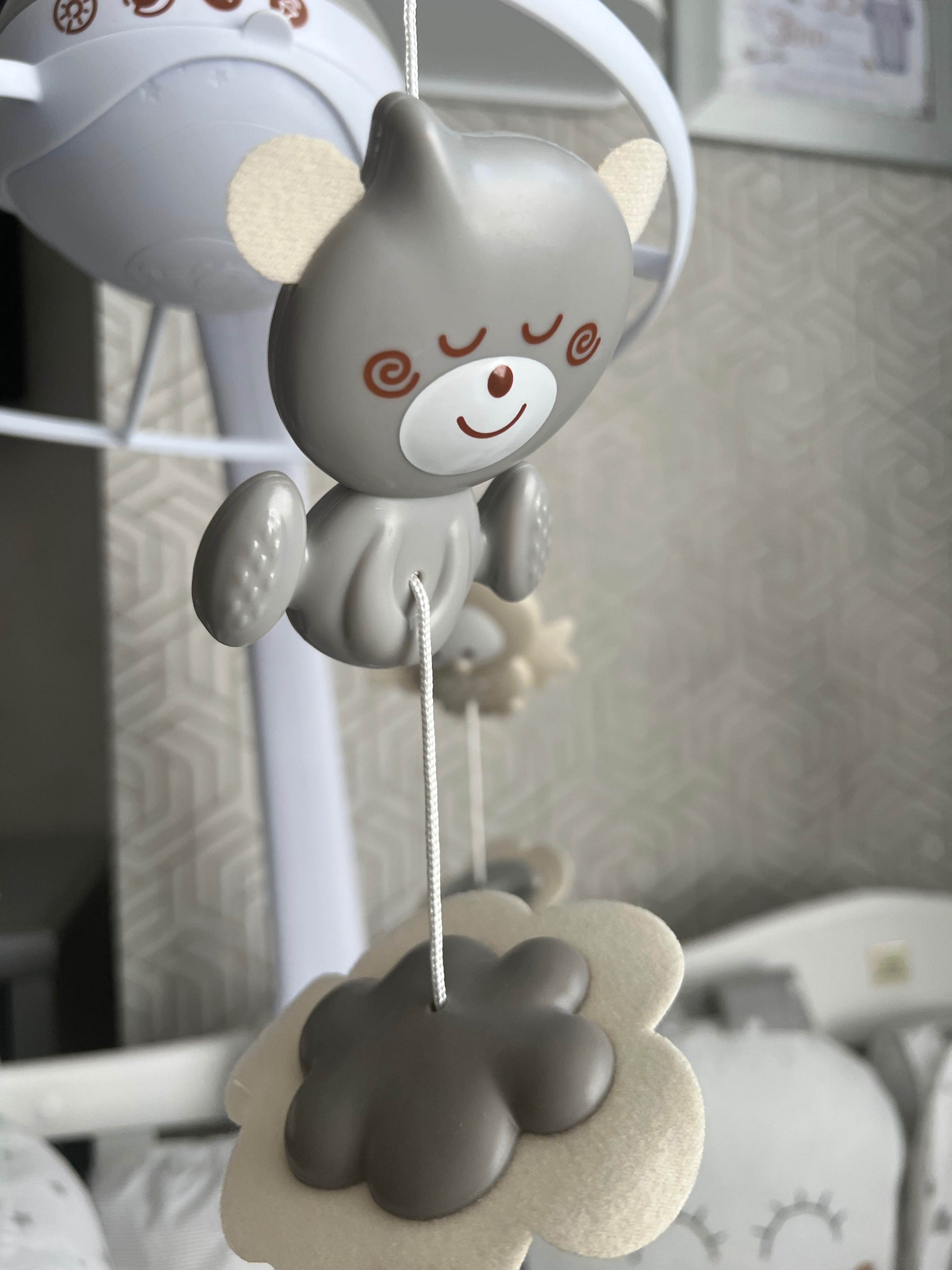 Музичний мобіль Infantino 3 в 1 із проектором сірий