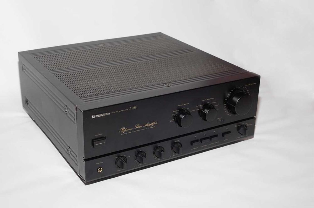 Усилитель Pioneer A-858. Reference Amplifier