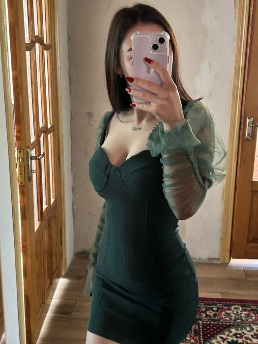 Вечірня сукня