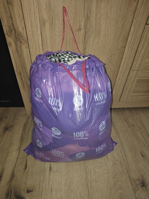 Paczka ubrań damskich używanych 30 sztuk