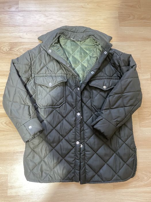 Стьобана курточка жіноча