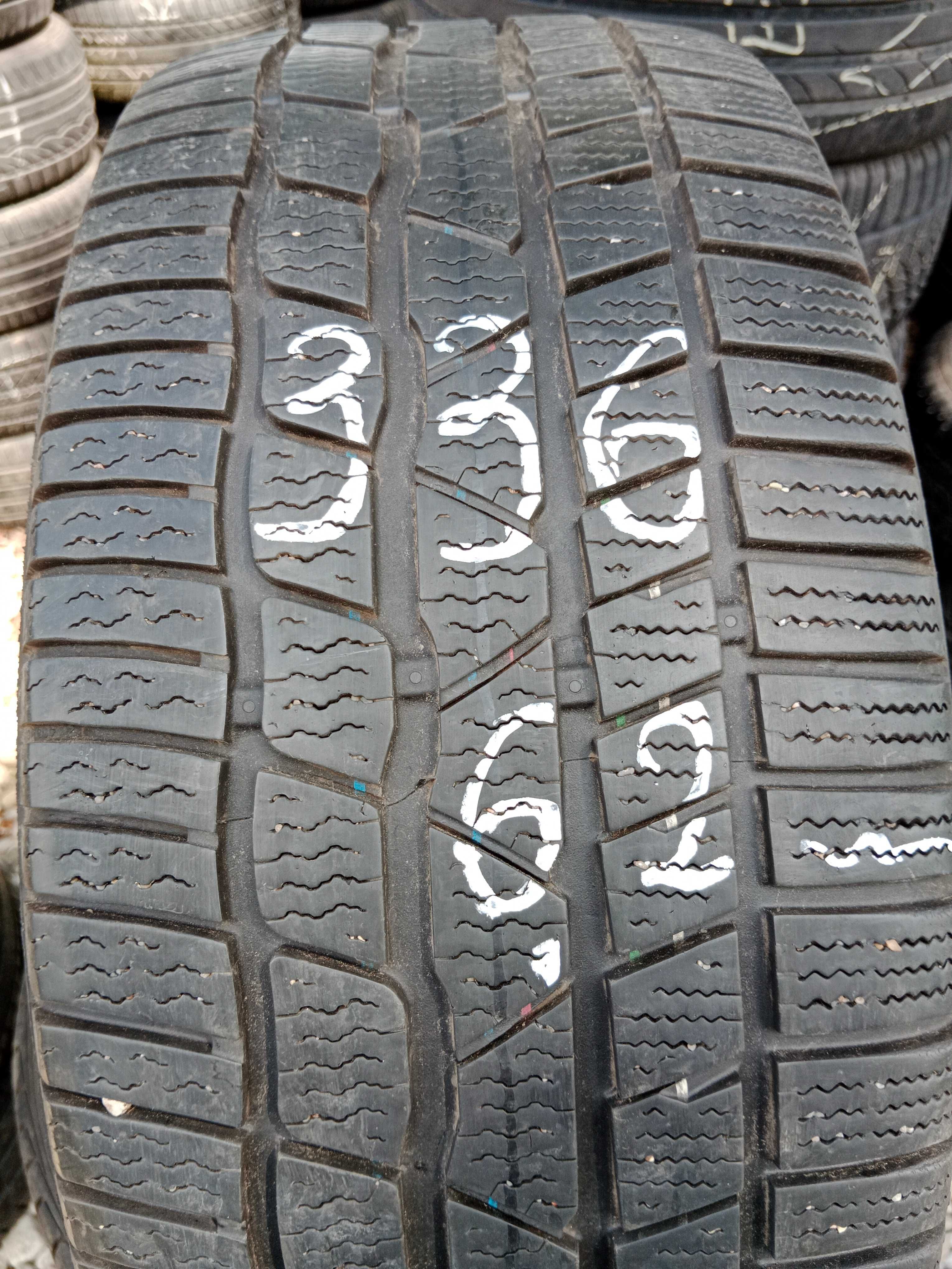 Opona używana 225/40R18 Continental ContiWinterContact TS830P AO 1szt.